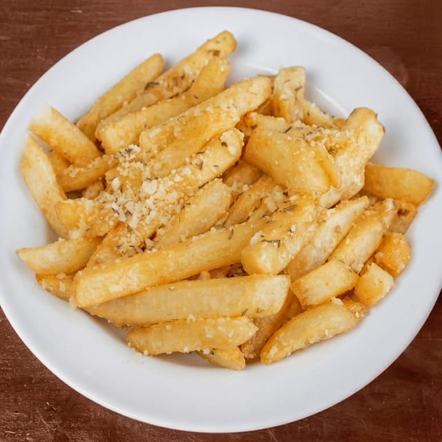 Garlic Parmesan Cheese Fries.